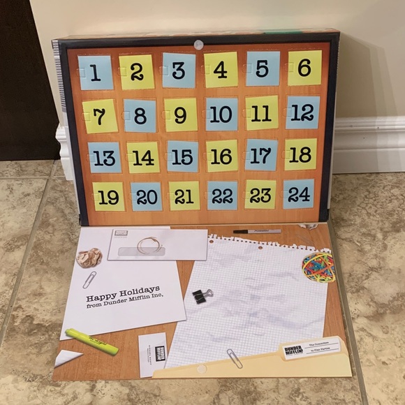 The Office Funko Advent calendar Christmas - Picture 4 of 11